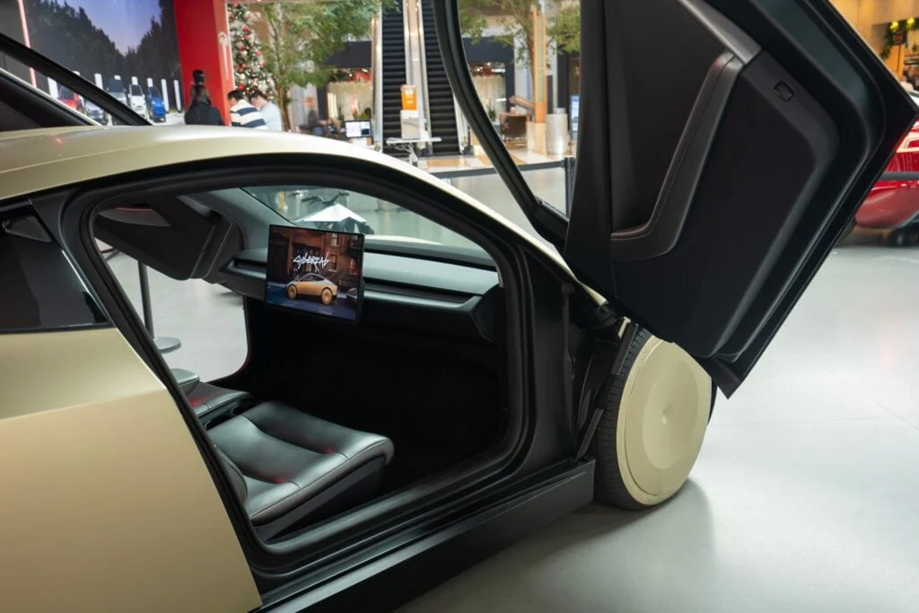 Gene Munster Predicts Tesla Will Add 300 Cybercabs in Austin in a Month, Says Elon Musk’s Accident Fears ‘Appear to Be Coming to an End’