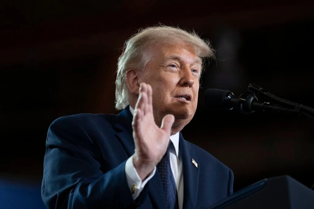 Peter Schiff Warns Trump’s Trade Threat Could ‘Crash the US Economy’ as Jim Cramer Questions How Fed Chair Will Handle the President