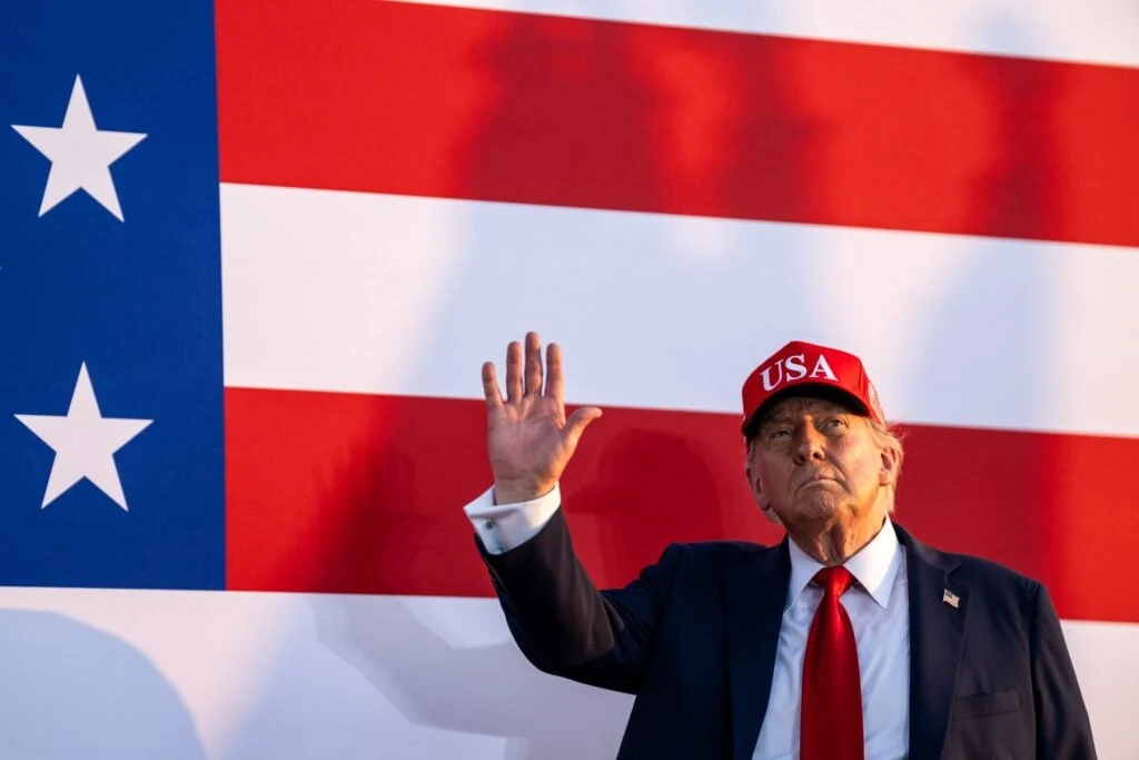 Trump Plans to Pour Up to $500 Million in Midterm Race: 'We Don’t Want to Lose Our Country'